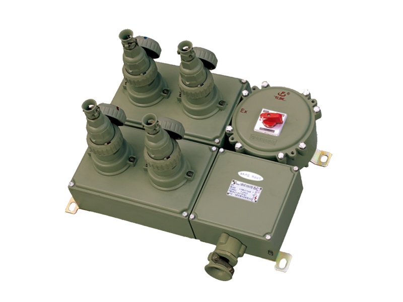 Explosion-proof illumination (power) distribution box (power maintaining socket box)