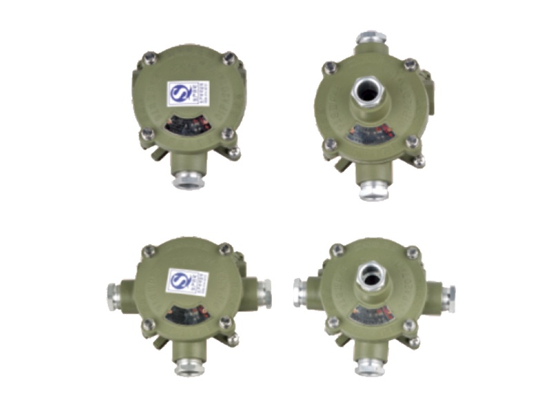 Explosion-proof junction box